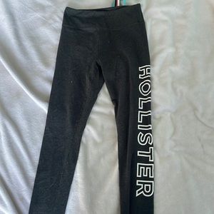 dark grey hollister leggings